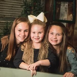 Meet your Posher, Bobbie